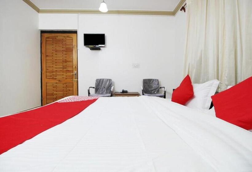 Hotel Oyo Flagship 81045 East Lodge