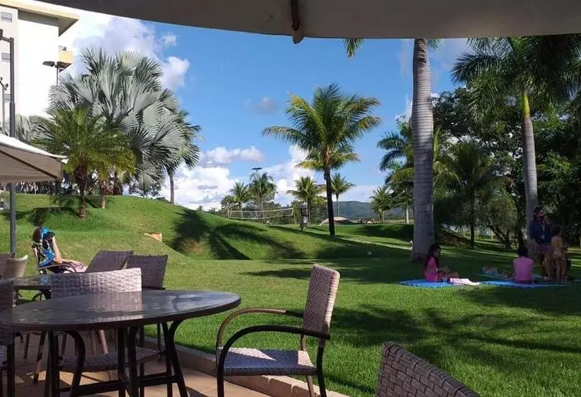 Náutico Flat Service Com Acesso Ao Clube Náutico E Café Da Manhã!