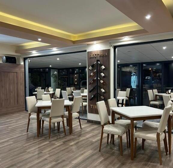 تختخواب و صبحانه Apartments & Restaurant Despina