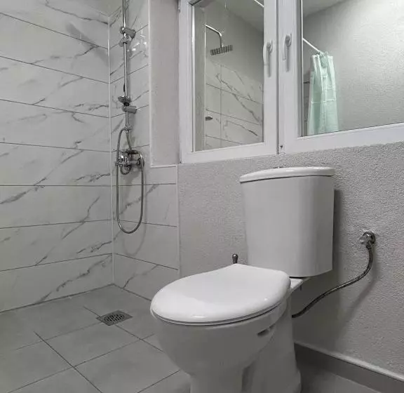 تختخواب و صبحانه Apartments & Restaurant Despina