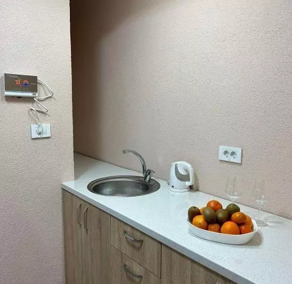 تختخواب و صبحانه Apartments & Restaurant Despina