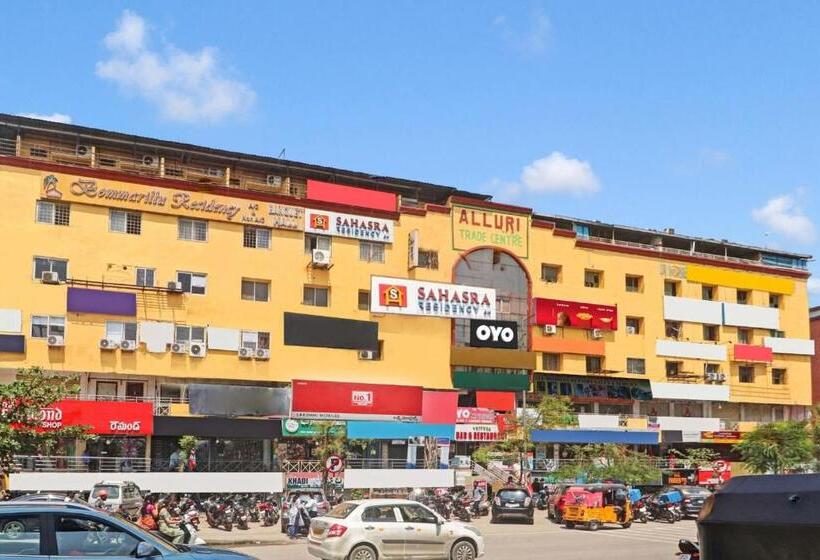 Hotel Collection O 81027 Sai Paradise Luxury Rooms