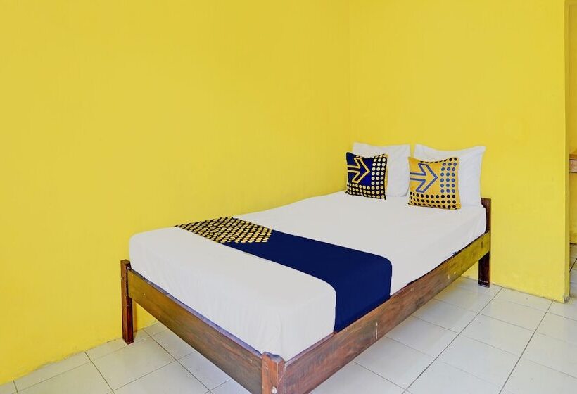 Otel Spot On 92372 Rinda Homestay Syariah & Resto