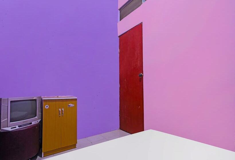 هتل Spot On 92389 Fendi Homestay Syariah