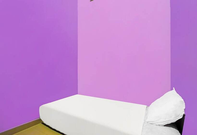 هتل Spot On 92389 Fendi Homestay Syariah