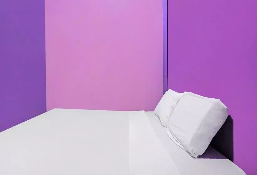 ホテル Spot On 92389 Fendi Homestay Syariah