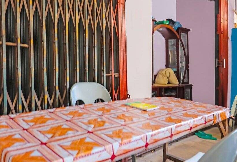 هتل Spot On 92389 Fendi Homestay Syariah