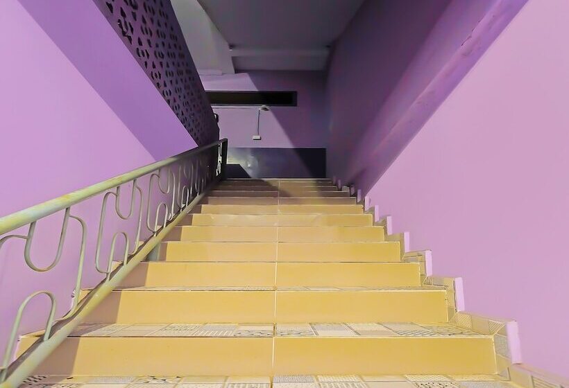 هتل Spot On 92389 Fendi Homestay Syariah