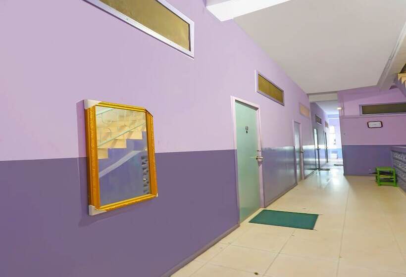 هتل Spot On 92389 Fendi Homestay Syariah