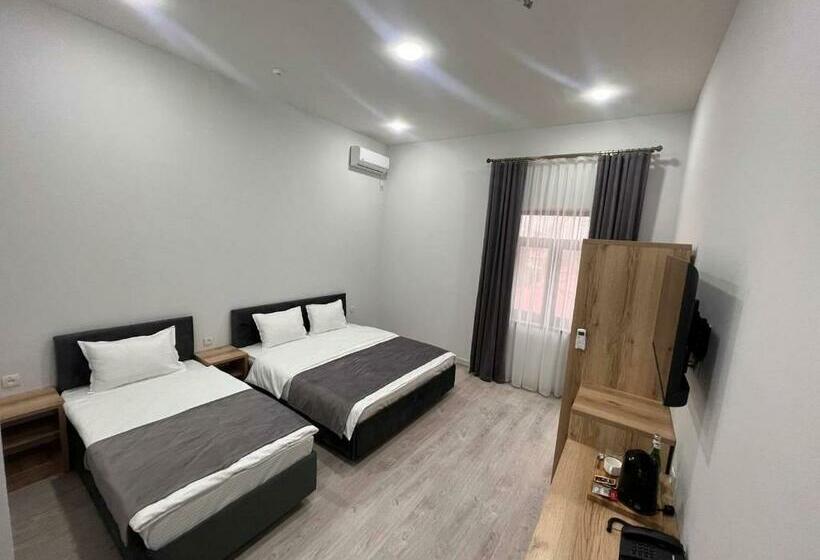 Ray Premium Hostel