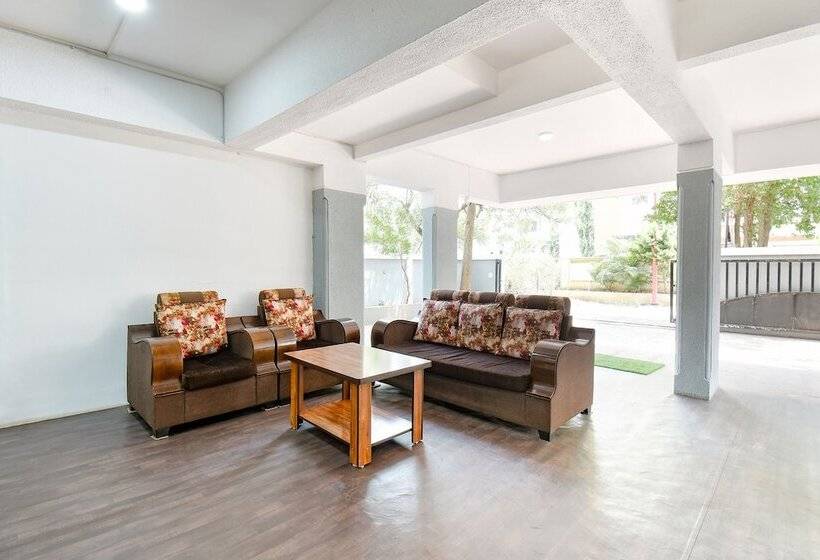 Fabhotel Skylight Studio Rooms