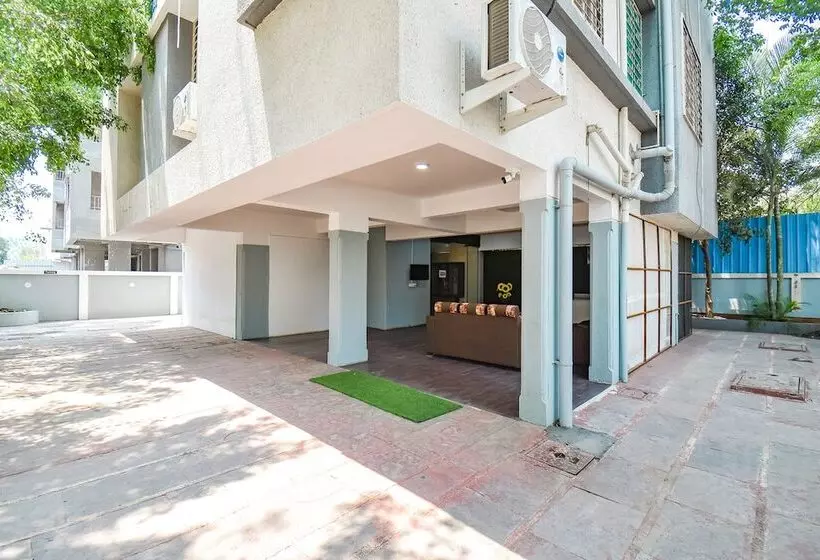 Fabhotel Skylight Studio Rooms