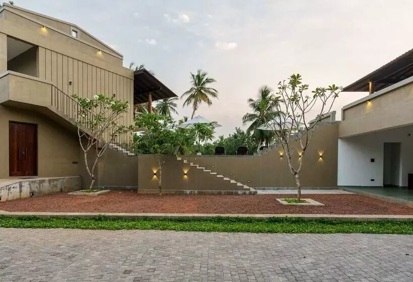 Hotelli Kiss Blossom