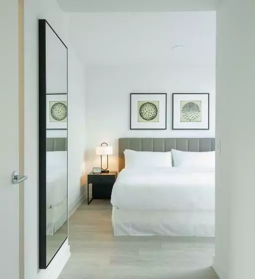 Hotelli Level Long Beach   East Village