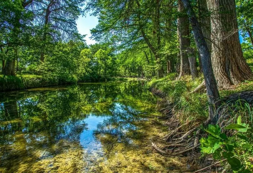 ペンション Clear River Cabin On Medina