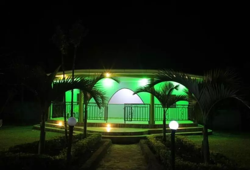 پانسیون Everland Volcanic Suites