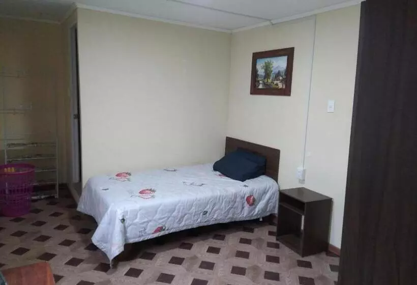ペンション Hostal Miramar En Pleno Centro De Pozo Almonte