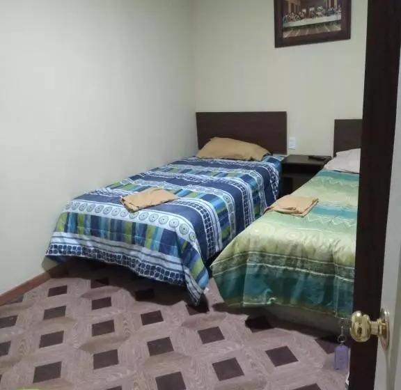 ペンション Hostal Miramar En Pleno Centro De Pozo Almonte