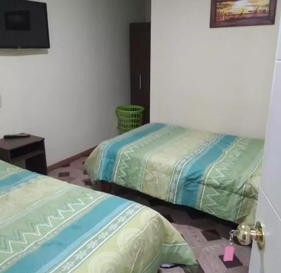 ペンション Hostal Miramar En Pleno Centro De Pozo Almonte