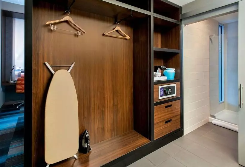 فندق Aloft Boston Seaport District