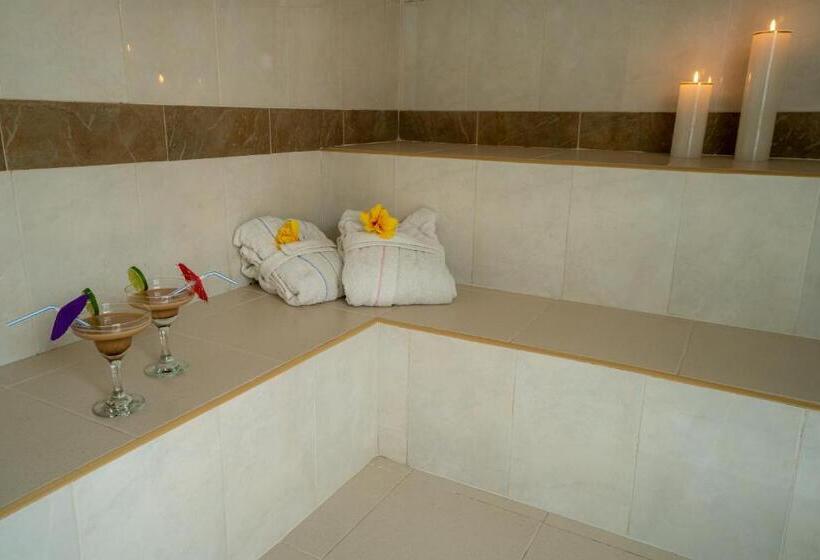 ホテル Bahía Olivo Boutique & Spa