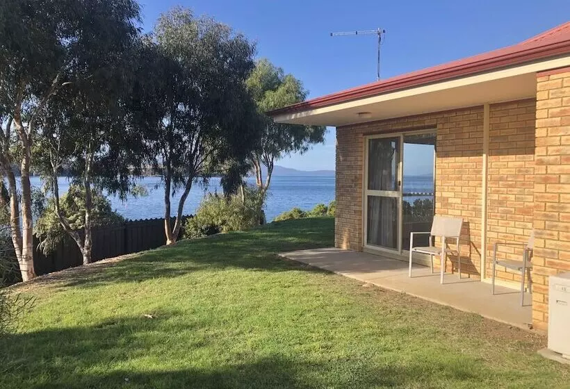 Отель Eastcoaster Tasmania
