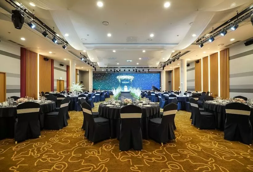 ホテル Gyeongwonjae Ambassador Incheon  Associated With Accor