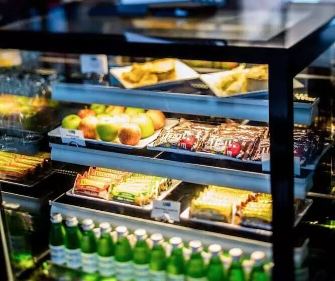 هتل Holiday Inn Express Singapore Katong, An Ihg