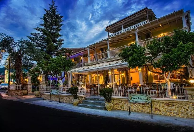 酒店 Maistrali