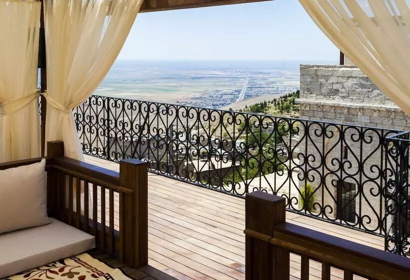 هتل Mardius Tarihi Konak