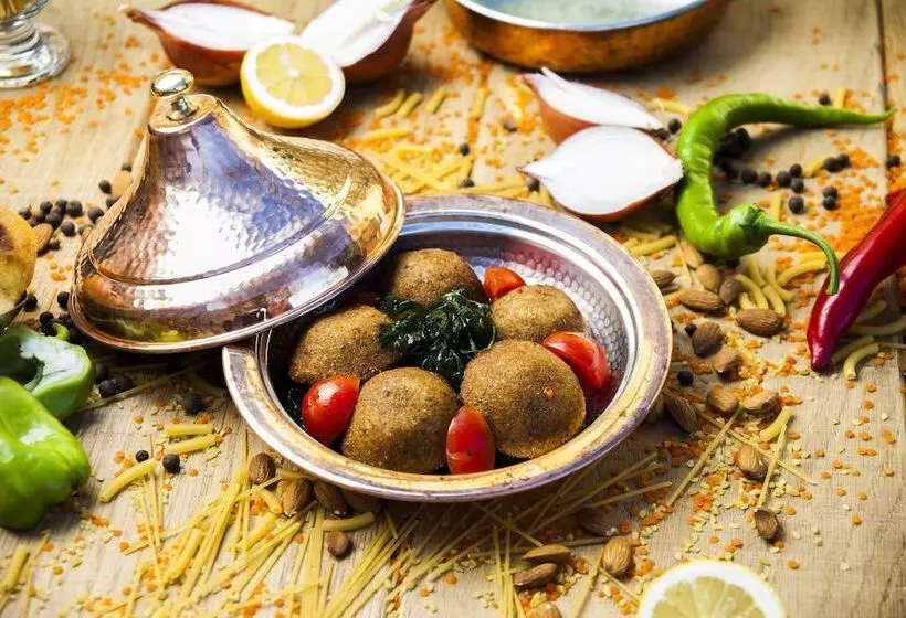 هتل Mardius Tarihi Konak