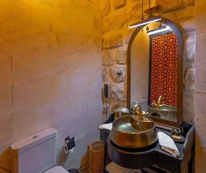 هتل Mardius Tarihi Konak