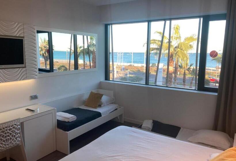 בית מלון כפרי Marineland Hôtel