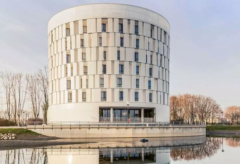 ホテル Mercure Toulouse Sud