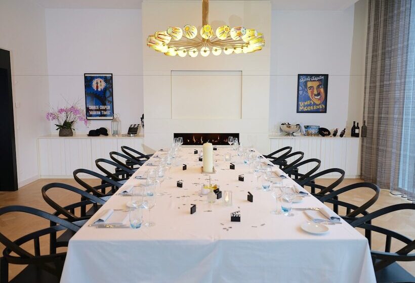 Modern Times Hotel, Vevey, A Tribute Portfolio