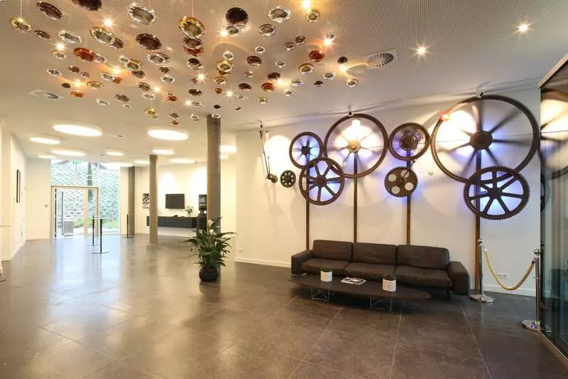 Modern Times Hotel, Vevey, A Tribute Portfolio