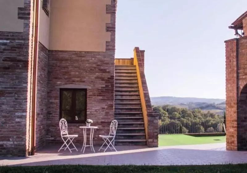 هتل روستایی Colle Bertini