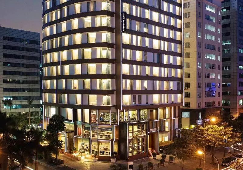 Novotel Suites Hanoi