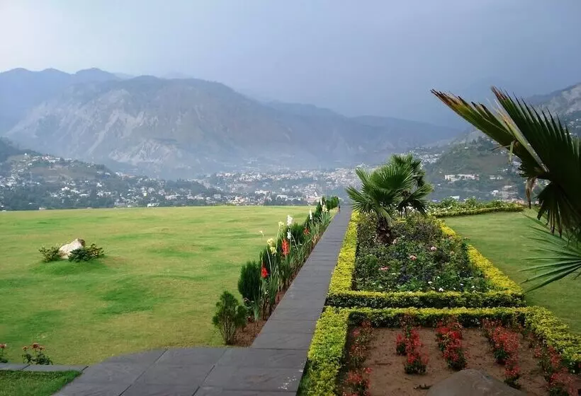 Pearl Continental Hotel, Muzaffarabad