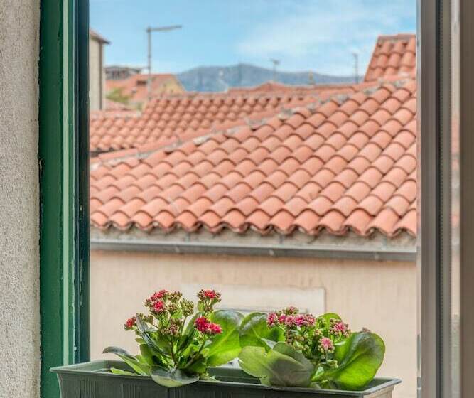 膳宿费 Guesthouse Imperator