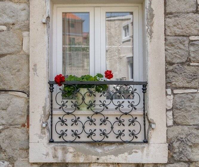 膳宿费 Guesthouse Imperator