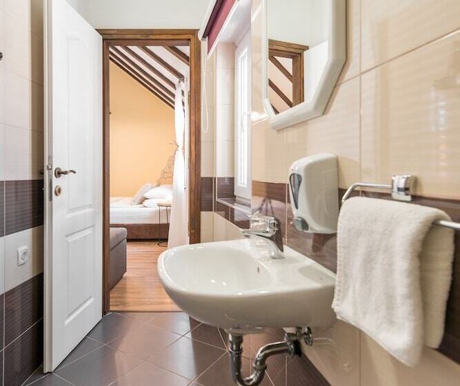 膳宿费 Guesthouse Imperator