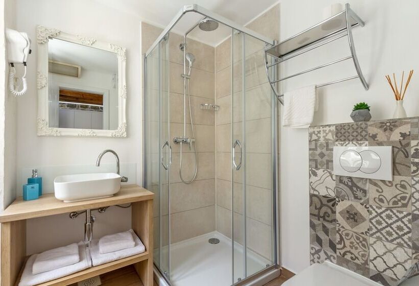 膳宿费 Guesthouse Imperator