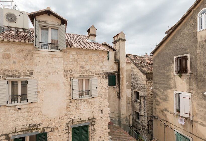 膳宿费 Guesthouse Imperator