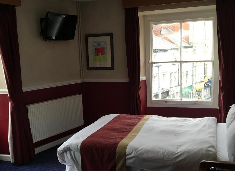 בית מלון כפרי Queens