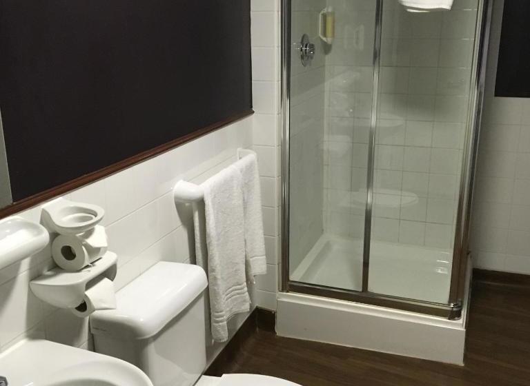 בית מלון כפרי Queens