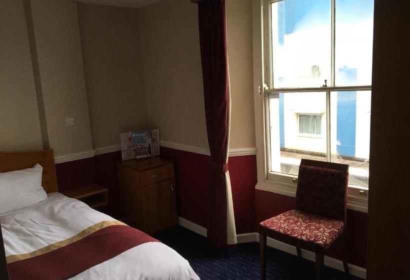 בית מלון כפרי Queens