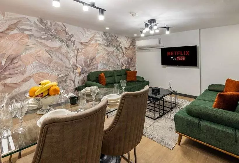 ホテル Baymari Suites City Life