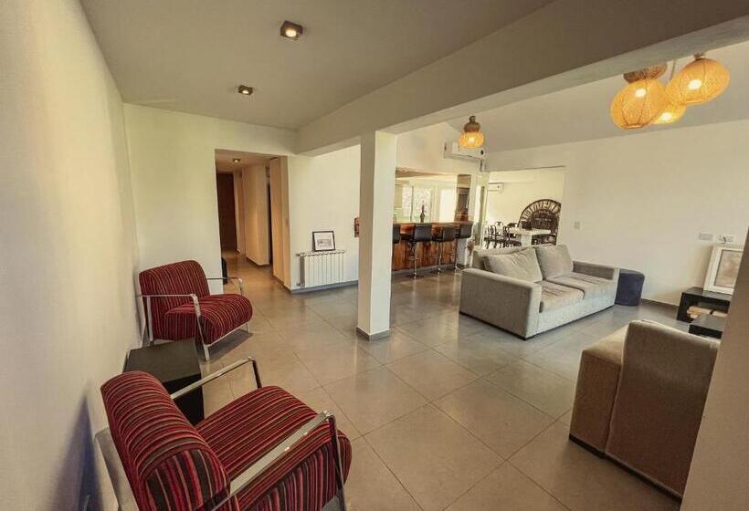 ホテル Estancia Alto San Pedro