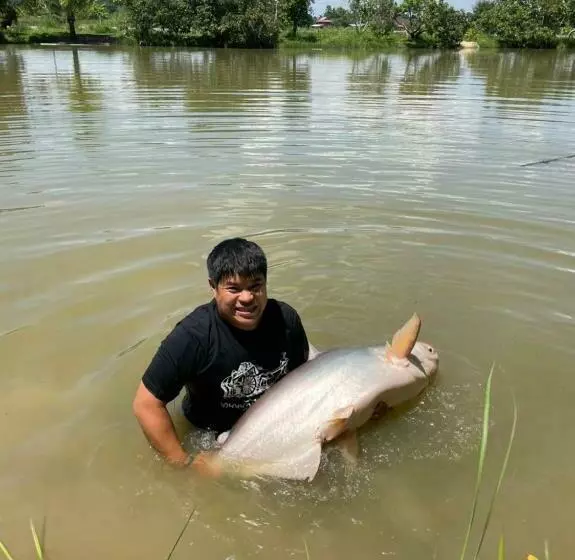 ホテル Khunkorn Fishing Farm Stay